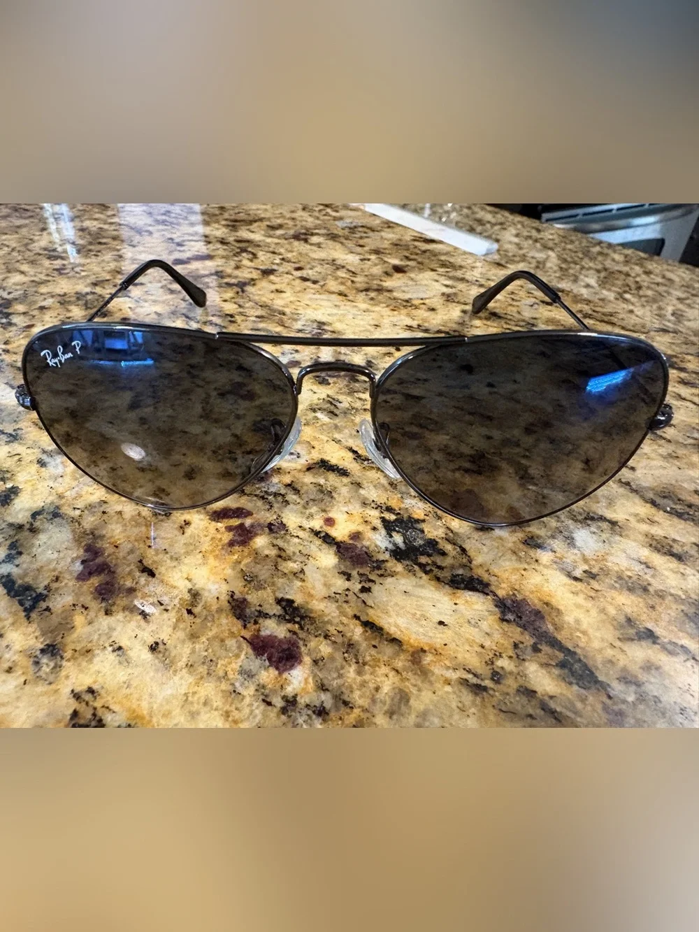 Ray-Ban 3025 Aviator Sunglasses Gunmetal Polarized Lenses Medium